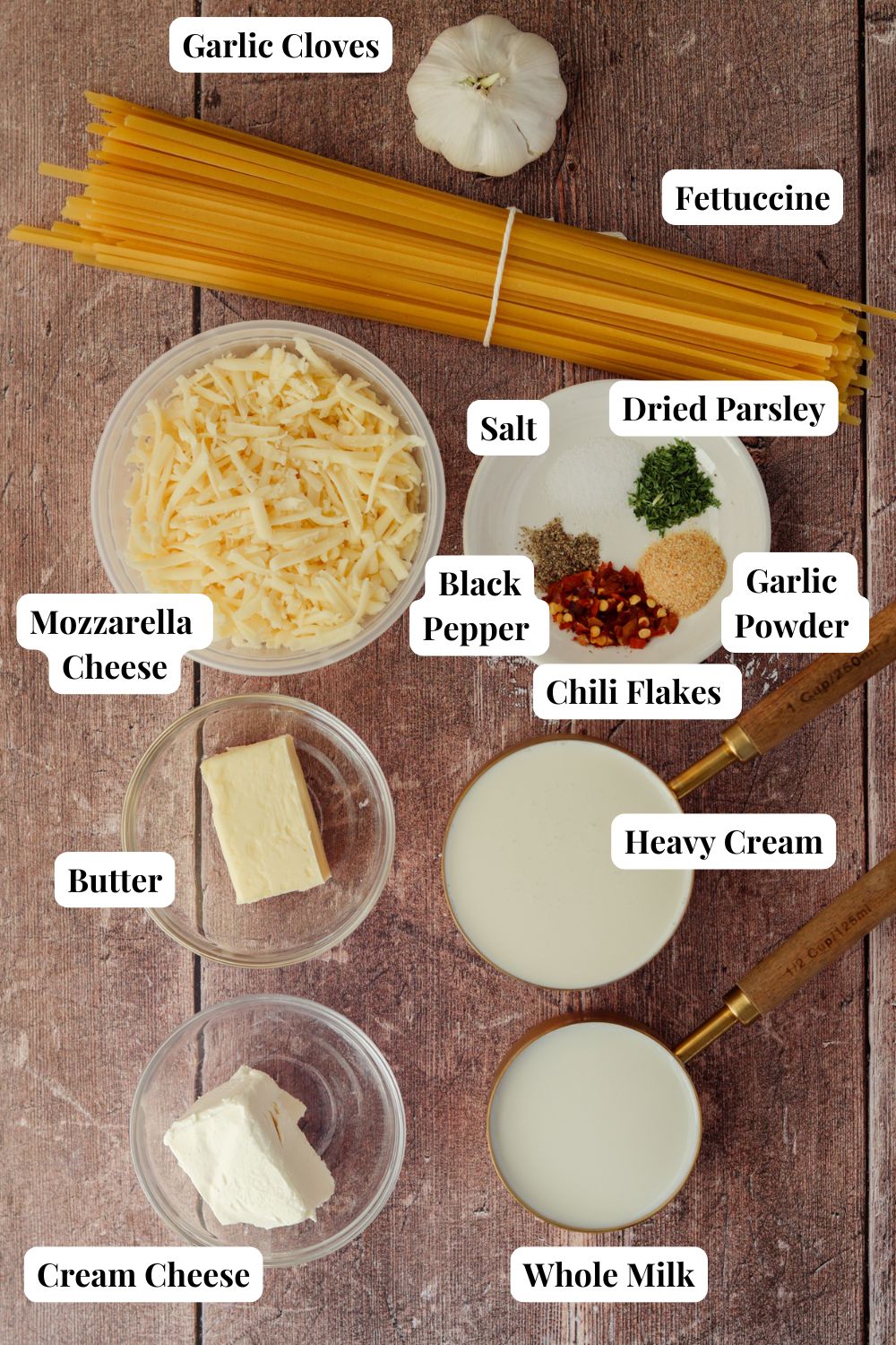 Ingredient list for creamy fettuccine alfredo
