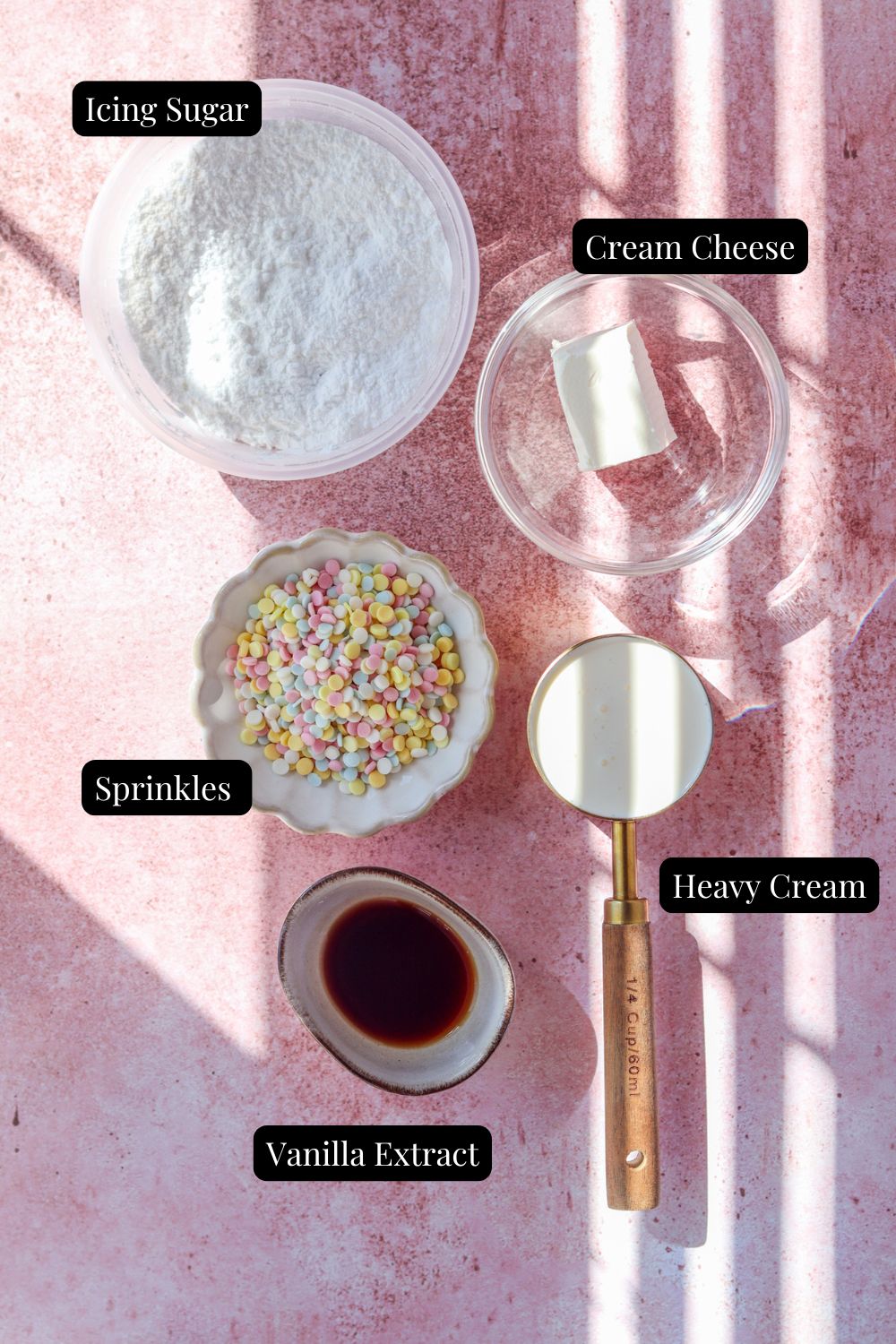ingredients to make cream chese whipped frosting